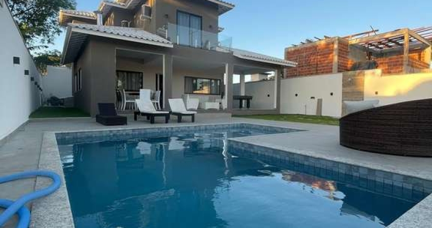 Casa de Condomínio para venda em Caravelas de 200.00m² com 4 Quartos, 4 Suites e 2 Garagens