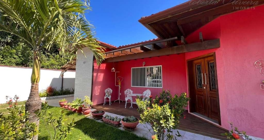 Casa de Condomínio para venda em Caravelas de 170.00m² com 4 Quartos, 4 Suites e 3 Garagens