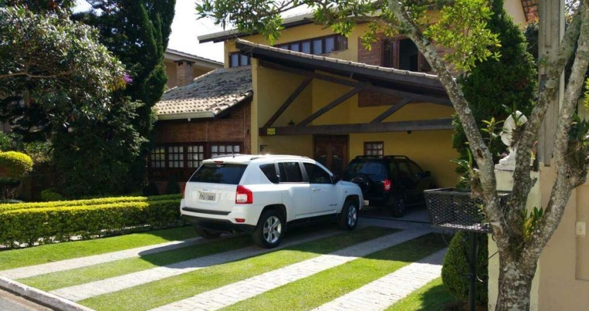 Casa de Condomínio para venda em Granja Viana de 500.00m² com 3 Quartos, 1 Suite e 4 Garagens