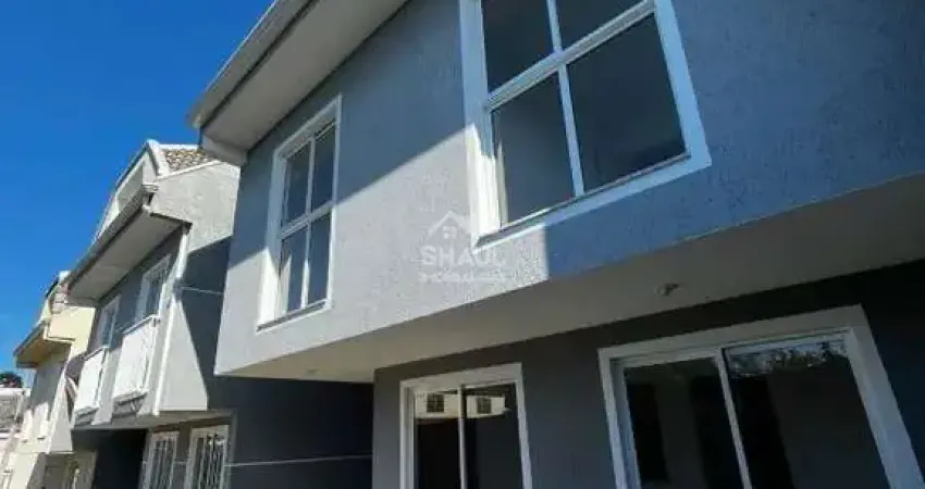 Sobrado para venda em Xaxim de 130.00m² com 2 Quartos, 1 Suite e 3 Garagens