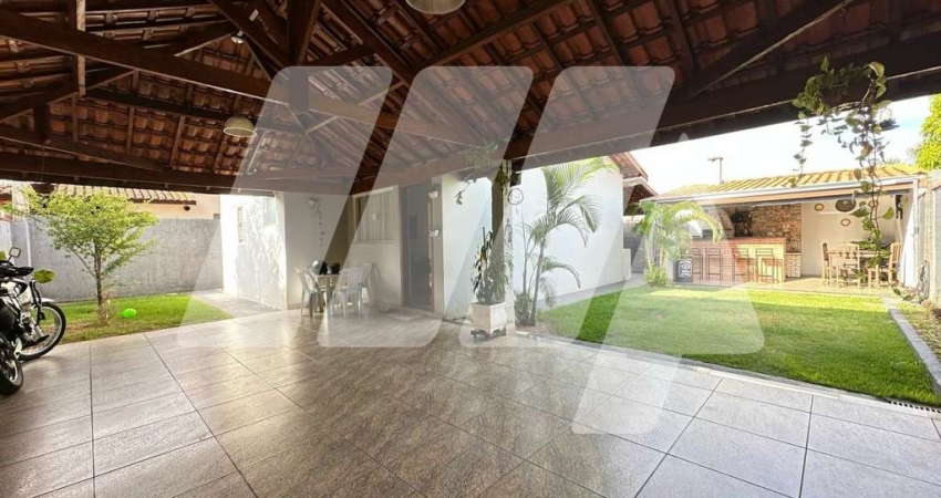 Casa para venda em São Pedro de 110.00m² com 2 Quartos, 1 Suite e 3 Garagens