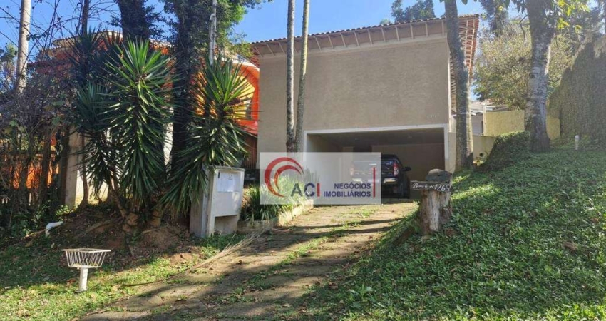 Casa de Condomínio para alugar em Vila Verde de 200.00m² com 3 Quartos, 1 Suite e 3 Garagens