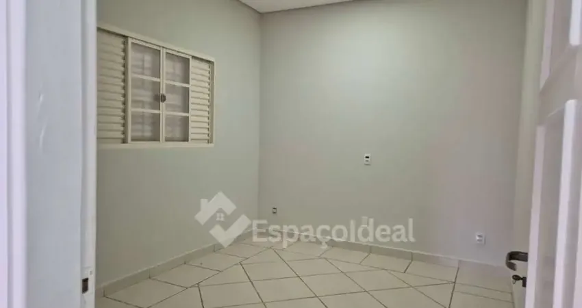 Casa para venda em Centro de 171.00m² com 3 Quartos e 1 Garagem