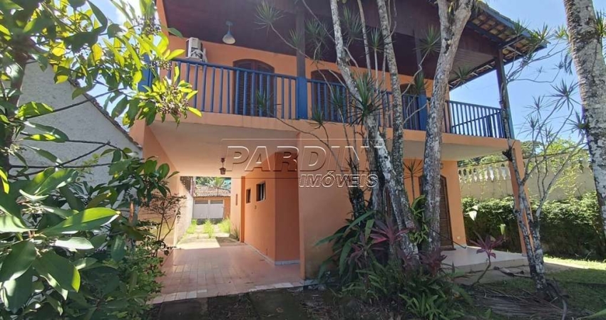 Casa para venda em Praia Do Lázaro de 220.00m² com 5 Quartos, 2 Suites e 4 Garagens