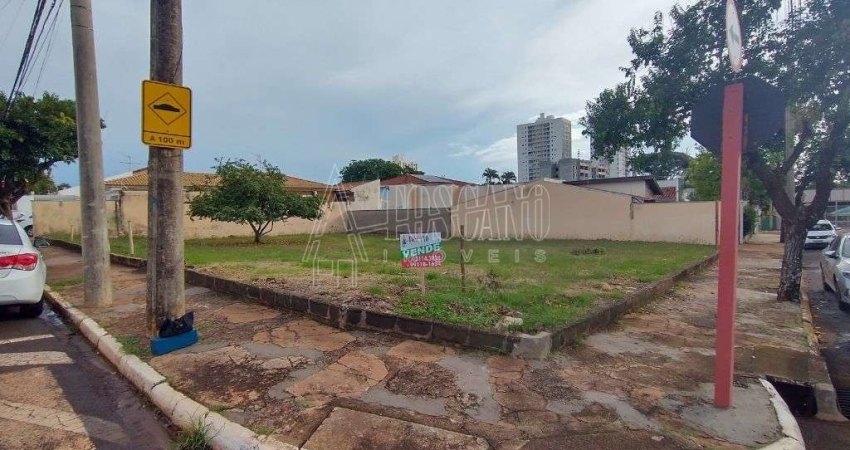 Terreno à venda no Centro, Araraquara 
