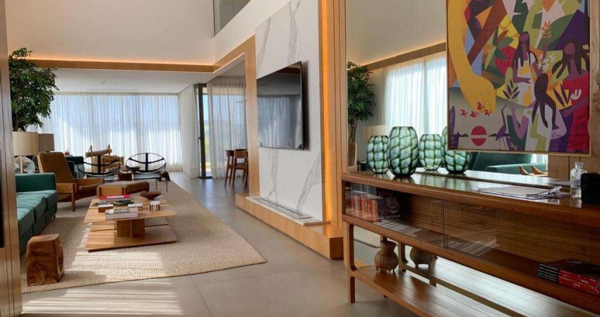 Casa de Condomínio para venda em Jardim Santa Helena de 362.90m² com 5 Quartos, 5 Suites e 6 Garagens