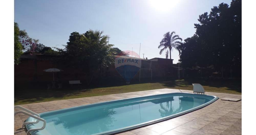 Chácara para venda em Chácaras De Recreio Palmeiras Do Rancho Novo de 250.00m² com 4 Quartos, 1 Suite e 10 Garagens