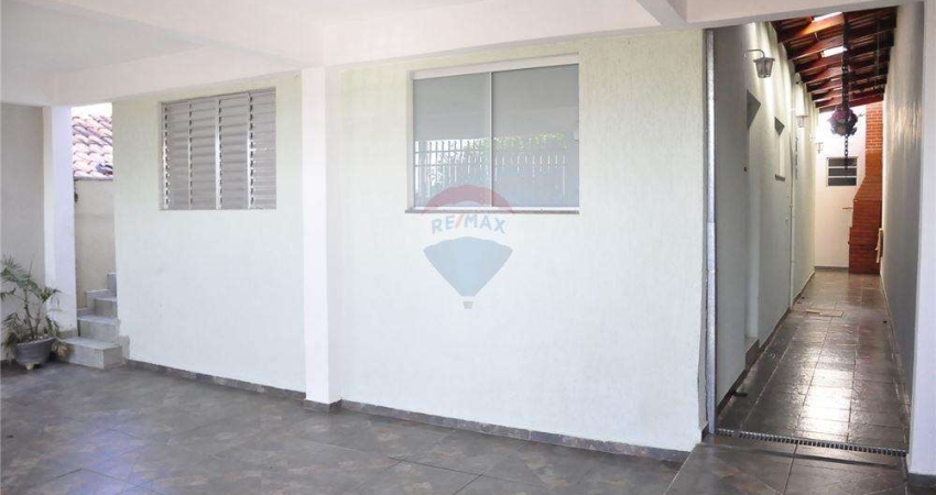 Sobrado para venda em Parque Residencial Braz Cavenaghi de 211.00m² com 3 Quartos e 2 Garagens