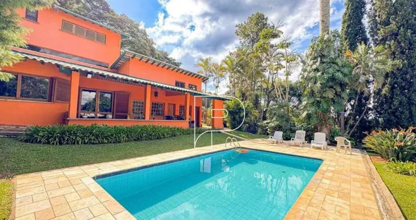Casa de Condomínio para venda e aluguel em Granja Viana Ii de 633.00m² com 4 Quartos, 1 Suite e 4 Garagens