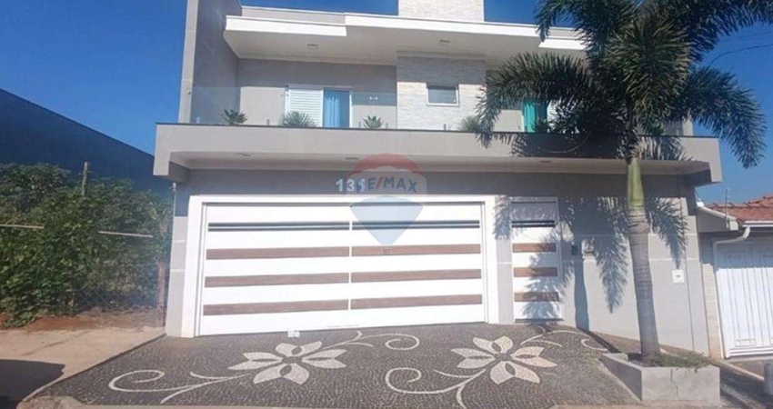 Casa para venda em Jardim Santa Olívia Ii de 324.00m² com 3 Quartos e 1 Suite