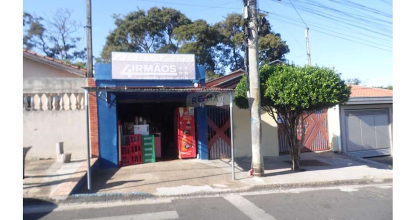 Casa para venda em Jardim Chaparral de 182.43m² com 4 Quartos, 1 Suite e 2 Garagens