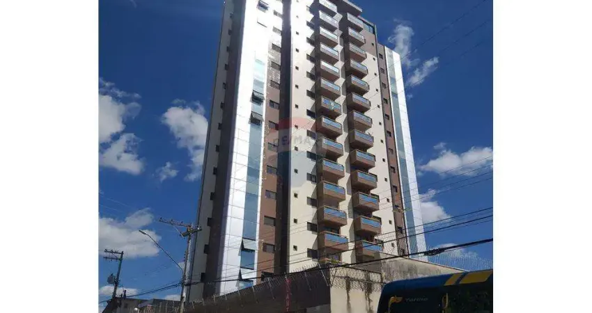 Apartamento para alugar em Centro de 158.00m² com 3 Quartos, 1 Suite e 3 Garagens