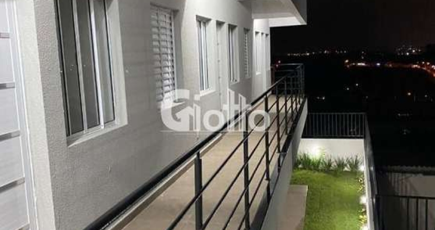 Casa de Condomínio para venda em Vila São Paulo de 56.00m² com 2 Quartos e 1 Garagem