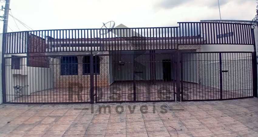 Casa para venda em Jardim Fortaleza de 202.00m² com 3 Quartos e 5 Garagens