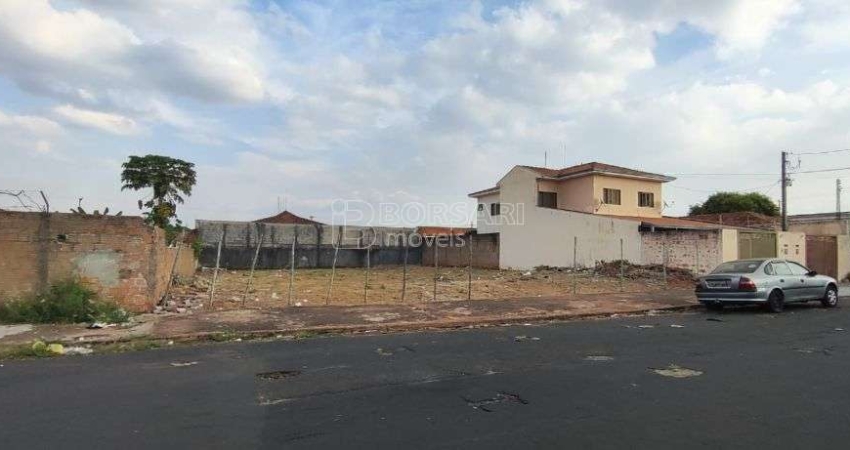 Terreno para venda em Jardim Tabapuã (vila Xavier) de 300.00m²