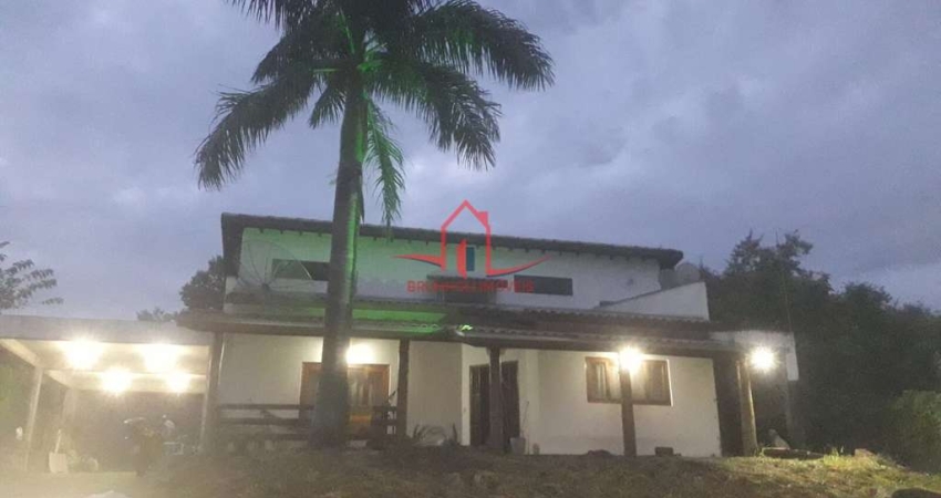 Casa de Condomínio para venda em Santa Isabel de 370.00m² com 3 Quartos, 3 Suites e 4 Garagens