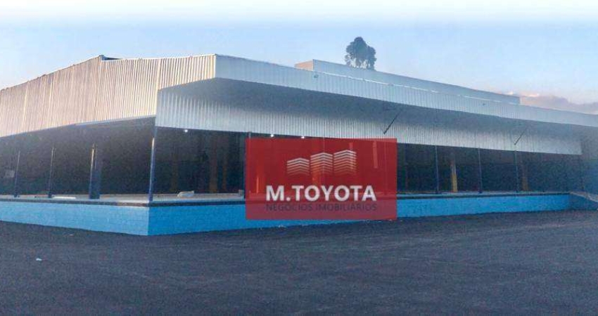 Galpão / Depósito / Armazém para alugar em Jardim Presidente Dutra de 2528.00m² com 10 Garagens