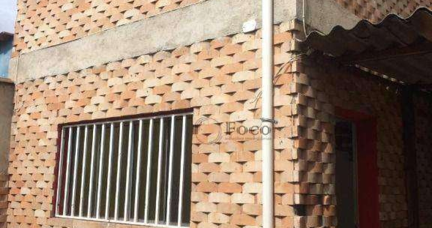 Sobrado para venda em Jardim Santa Terezinha de 200.00m² com 2 Quartos e 4 Garagens