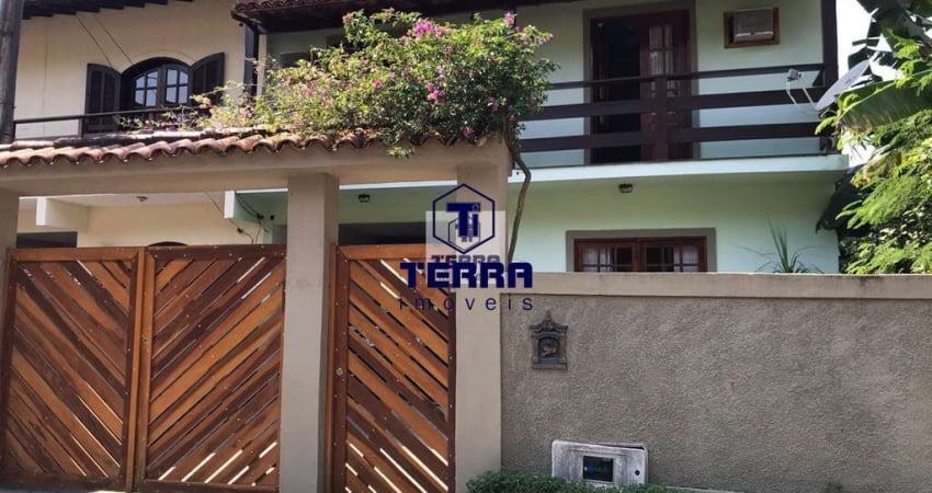 Casa para venda em Badu de 120.00m² com 3 Quartos, 1 Suite e 2 Garagens