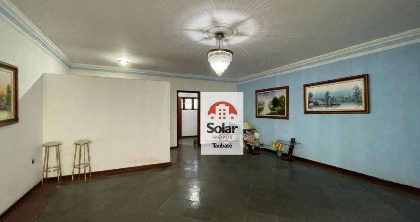 Casa para venda em Centro de 480.00m² com 5 Quartos, 5 Suites e 4 Garagens