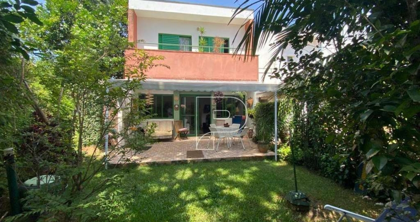 Casa de Condomínio para venda em Granja Viana de 116.00m² com 3 Quartos e 3 Garagens