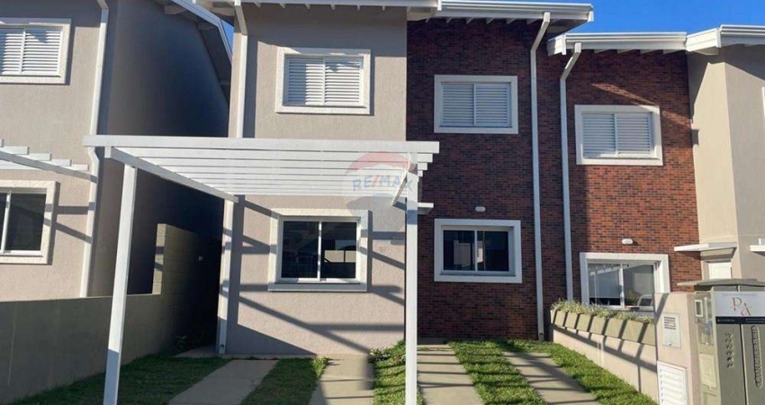 Casa de Condomínio para alugar em Jardim Santa Rosa de 92.00m² com 3 Quartos, 1 Suite e 2 Garagens