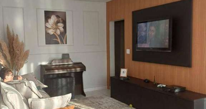 Casa de Condomínio para venda em Parque Residencial Itapeti de 300.00m² com 3 Quartos, 3 Suites e 4 Garagens