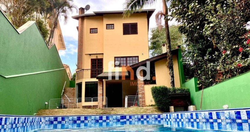 Casa de Condomínio para venda e aluguel em São Paulo Ll - Granja Viana de 270.00m² com 4 Quartos, 2 Suites e 4 Garagens