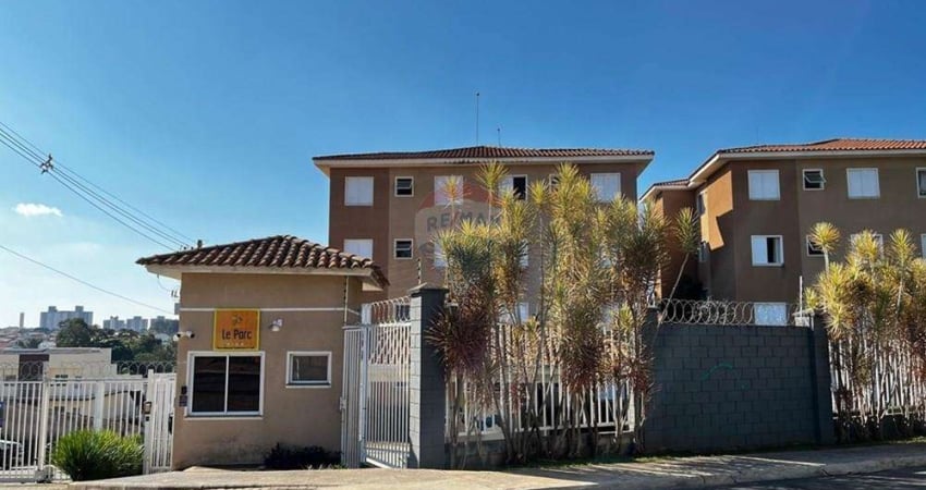 Apartamento para venda em Lopes De Oliveira de 48.00m² com 2 Quartos e 1 Garagem
