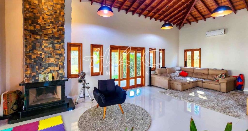 Casa para venda em Champirra de 1000.00m² com 3 Quartos, 1 Suite e 5 Garagens