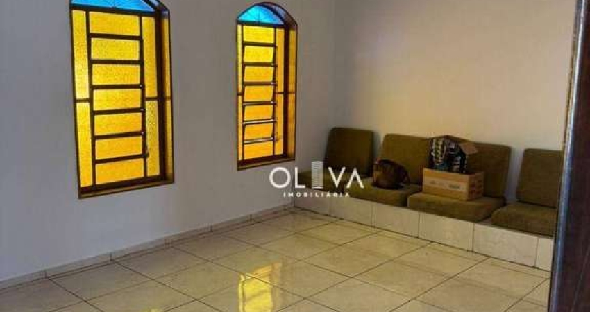 Casa para alugar em Jardim Herculano de 130.00m² com 2 Quartos, 1 Suite e 2 Garagens