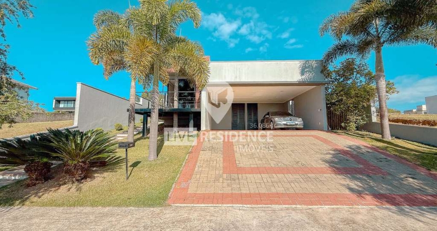 Casa para venda em Condominio Residencial Paradiso de 302.00m² com 3 Quartos, 1 Suite e 4 Garagens
