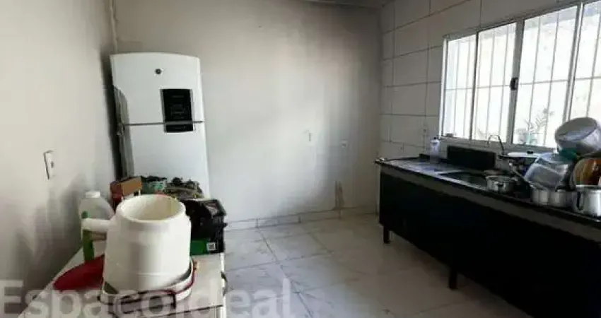 Casa para venda em Vila Rocha de 107.00m² com 3 Quartos e 2 Garagens