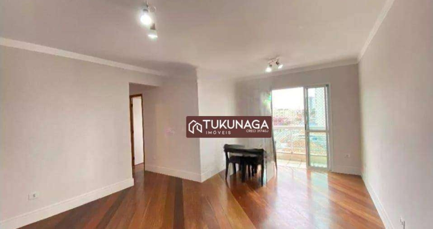 Apartamento para venda em Vila Galvão de 93.00m² com 3 Quartos, 1 Suite e 2 Garagens