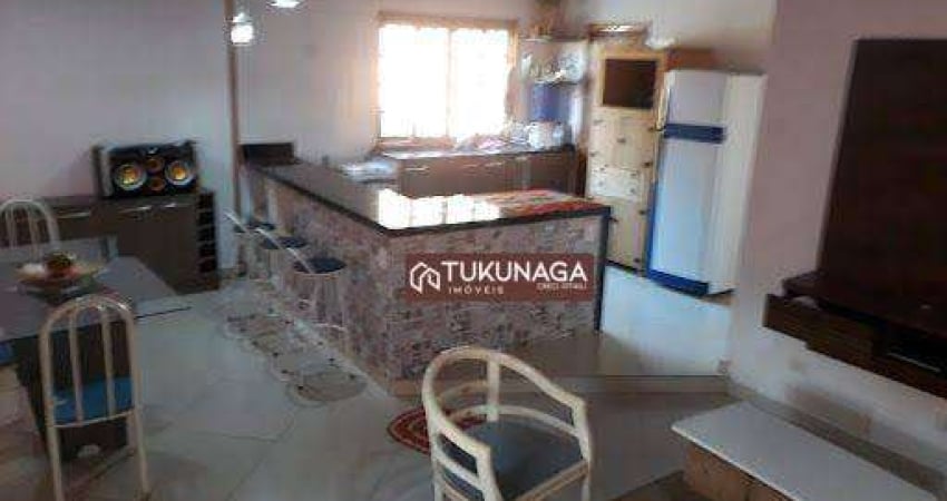 Chácara para alugar em Capelinha de 2700.00m² com 3 Quartos, 1 Suite e 6 Garagens