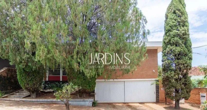 Casa para venda em Jardim Paulista de 386.00m² com 5 Quartos, 1 Suite e 5 Garagens