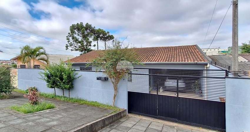 Casa para venda em Santa Terezinha de 180.00m² com 3 Quartos, 1 Suite e 1 Garagem