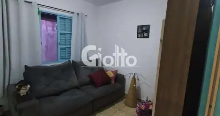 Casa para venda em Jardim Ivete de 142.00m² com 2 Quartos e 1 Garagem