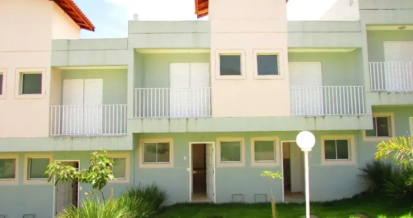 Casa de Condomínio para venda em Granja Viana de 68.00m² com 2 Quartos, 1 Suite e 1 Garagem