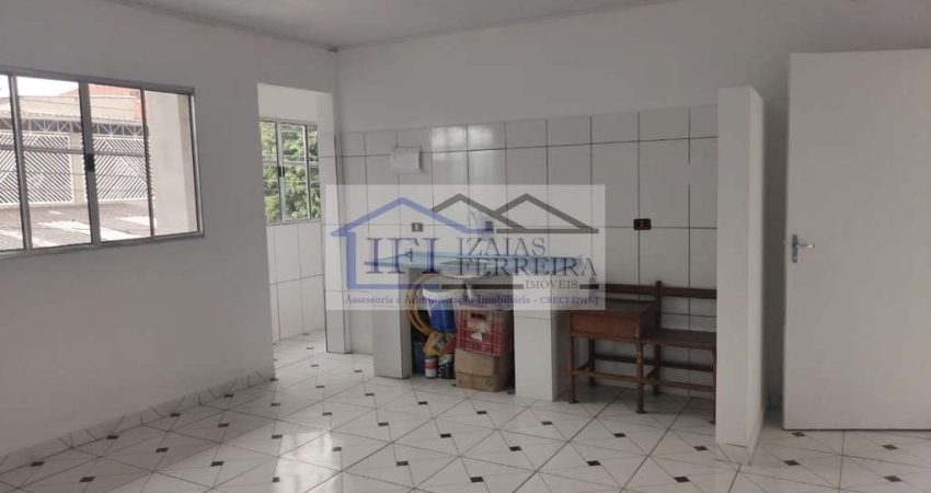 Casa para alugar em Vila Anunciata de 53.00m² com 2 Quartos