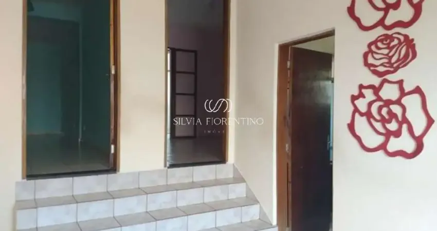 Casa para venda em Granjas Rurais Reunidas São Judas Tadeu de 255.00m² com 4 Quartos, 2 Suites e 2 Garagens