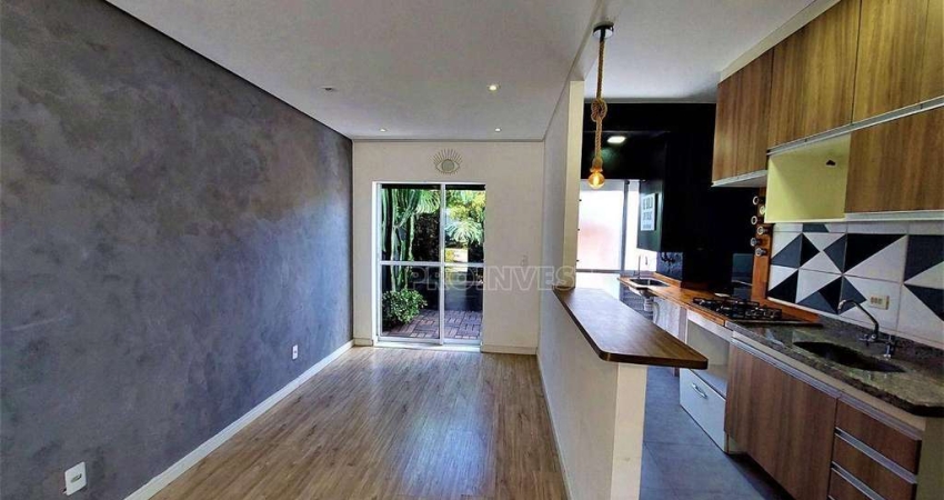 Casa de Condomínio para venda e aluguel em Granja Viana de 59.00m² com 2 Quartos, 1 Suite e 1 Garagem