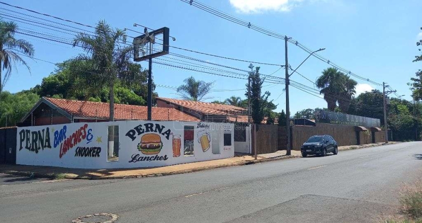 Fazenda / Sítio para venda em Jardim Arco-íris de 1398.00m² com 6 Quartos, 6 Suites e 3 Garagens