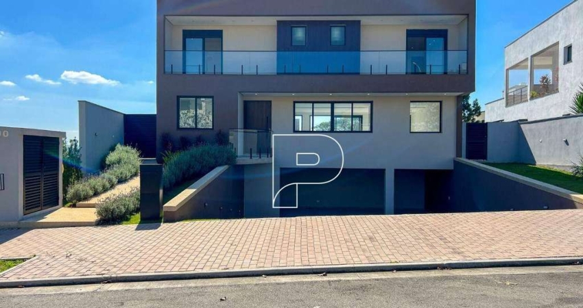 Casa de Condomínio para venda em Alphaville Granja Viana de 394.00m² com 4 Quartos, 4 Suites e 6 Garagens