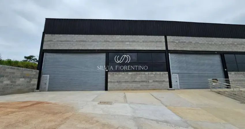Galpão / Depósito / Armazém para venda e aluguel em Jardim Marlene Miranda de 374.09m² com 4 Garagens