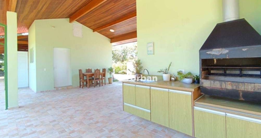 Chácara para venda em Taipas De Pedra de 320.00m² com 3 Quartos, 1 Suite e 14 Garagens
