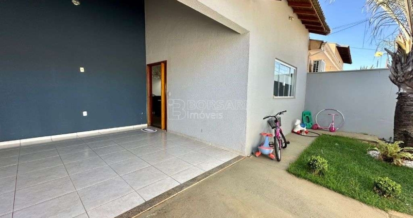 Casa para venda em Residencial Cambuy de 148.00m² com 3 Quartos, 1 Suite e 3 Garagens