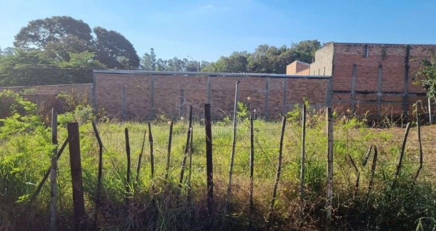 Terreno à venda na Avenida Oswaldo Tedesco, Yolanda Opice, Araraquara