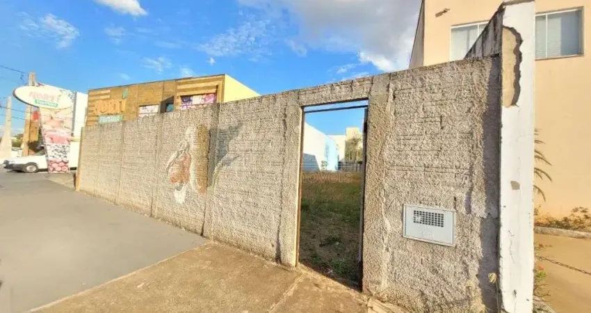 Terreno à venda na Avenida Gumercindo Siqueira, 00, Jardim Magnólias, Araraquara