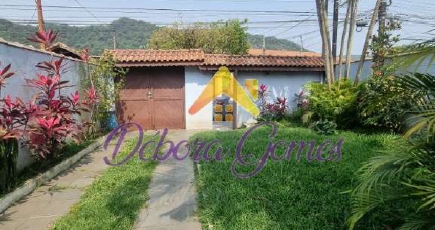 Casa para venda em São Jorge de 246.00m² com 2 Quartos, 1 Suite e 4 Garagens